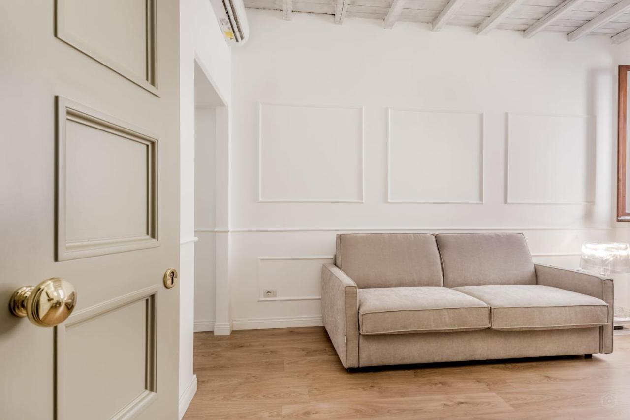 Apt Rome - Vittoria Palace Bagian luar foto