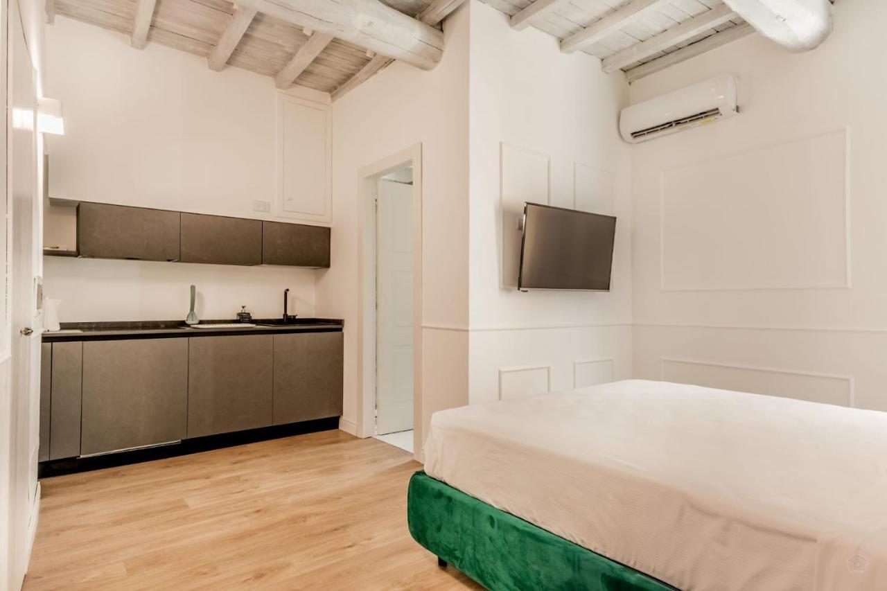 Apt Rome - Vittoria Palace Bagian luar foto