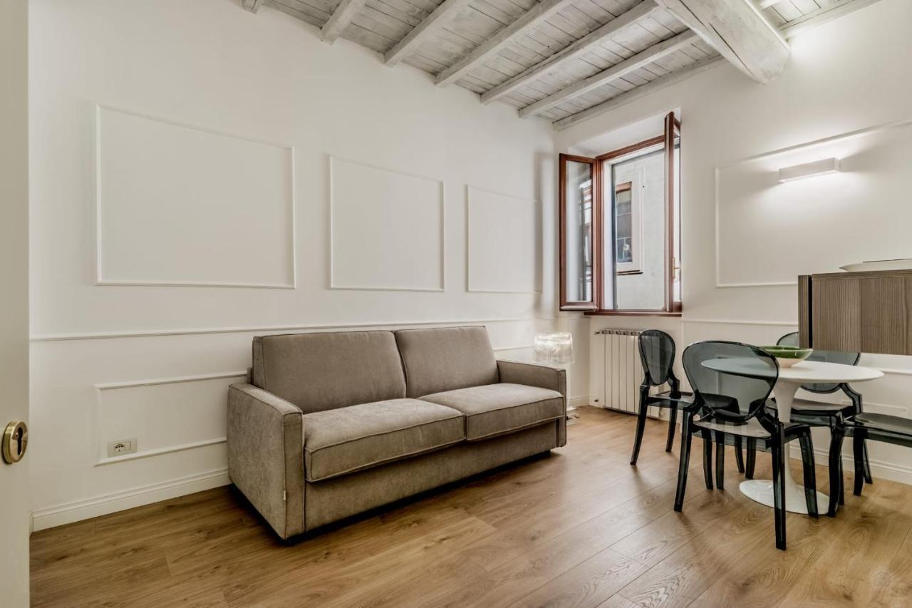 Apt Rome - Vittoria Palace Bagian luar foto