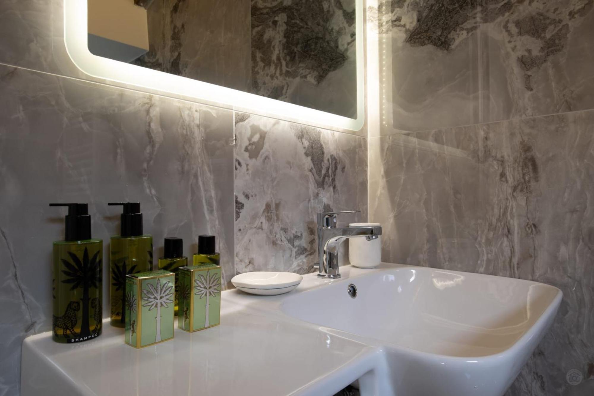 Apt Rome - Vittoria Palace Bagian luar foto