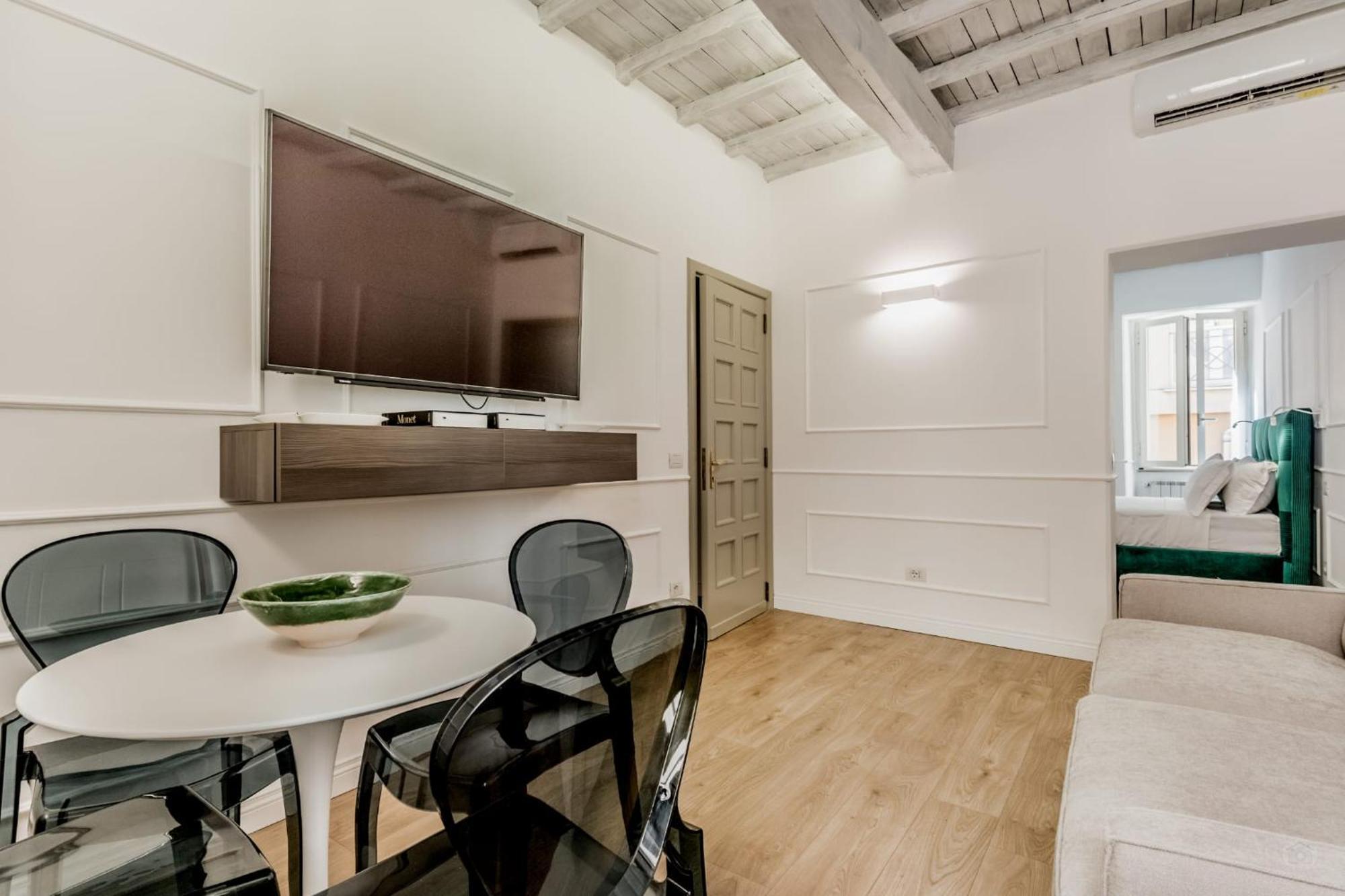 Apt Rome - Vittoria Palace Bagian luar foto
